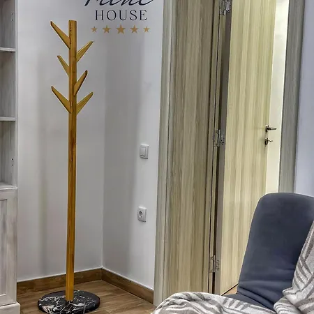 Princ House 레스코바츠