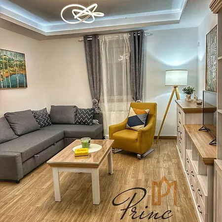 아파트 Princ House 레스코바츠